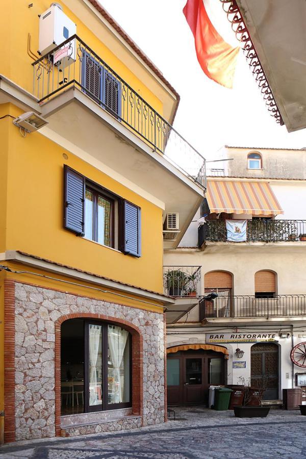 Casa Pirri Apartment Кастелмола Екстериор снимка